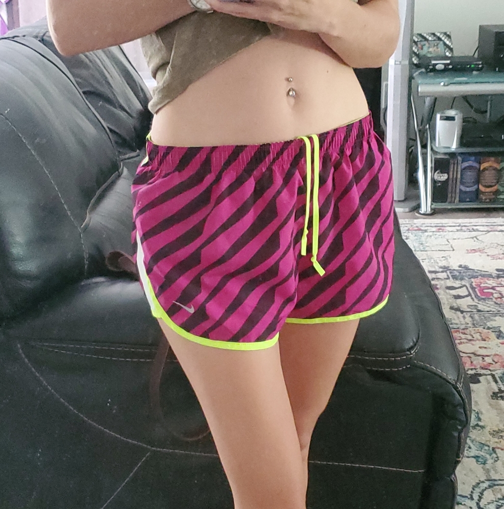 Nike medium women's gym shorts